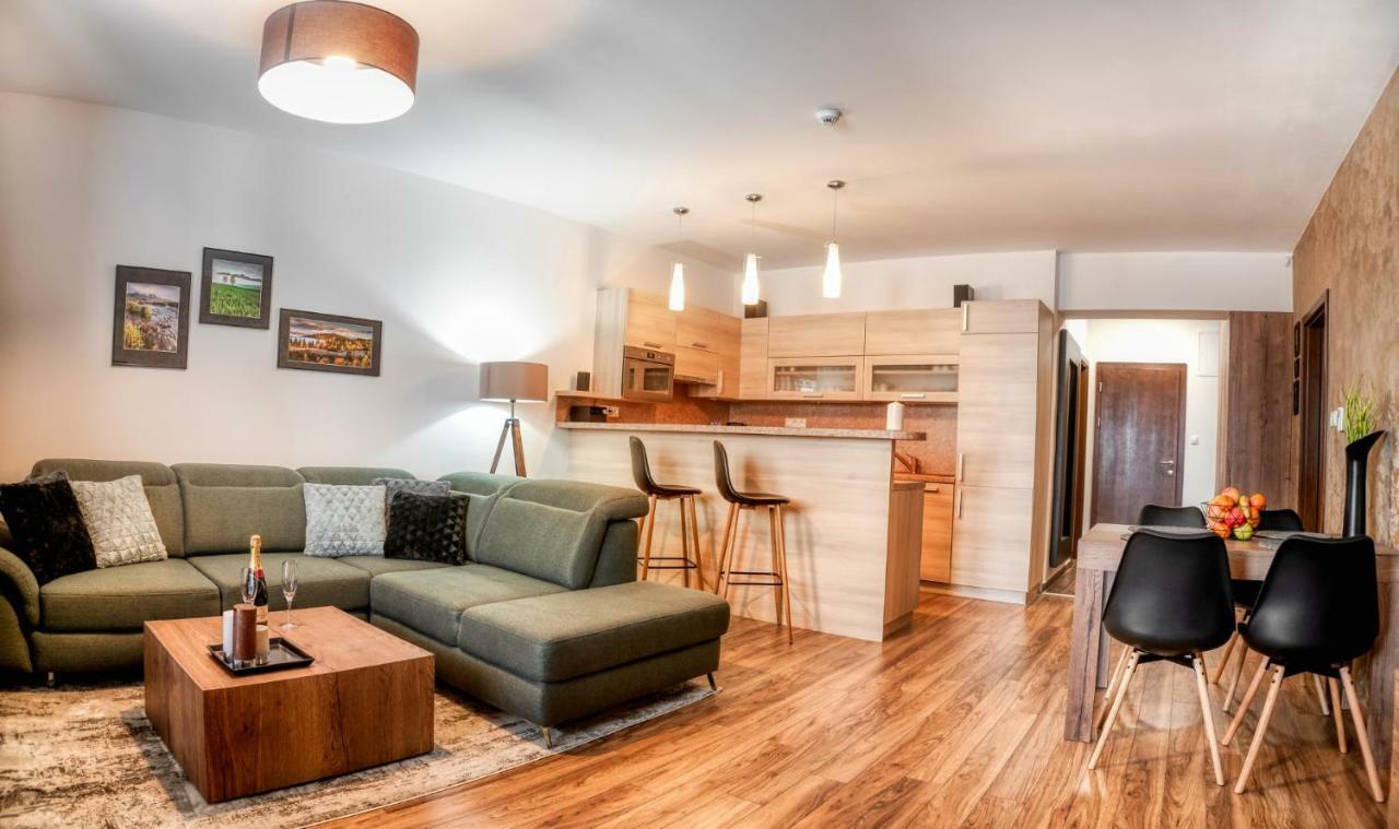 טטרנסקה לומניקה Apartman Lio - Free Garage Parking מראה חיצוני תמונה