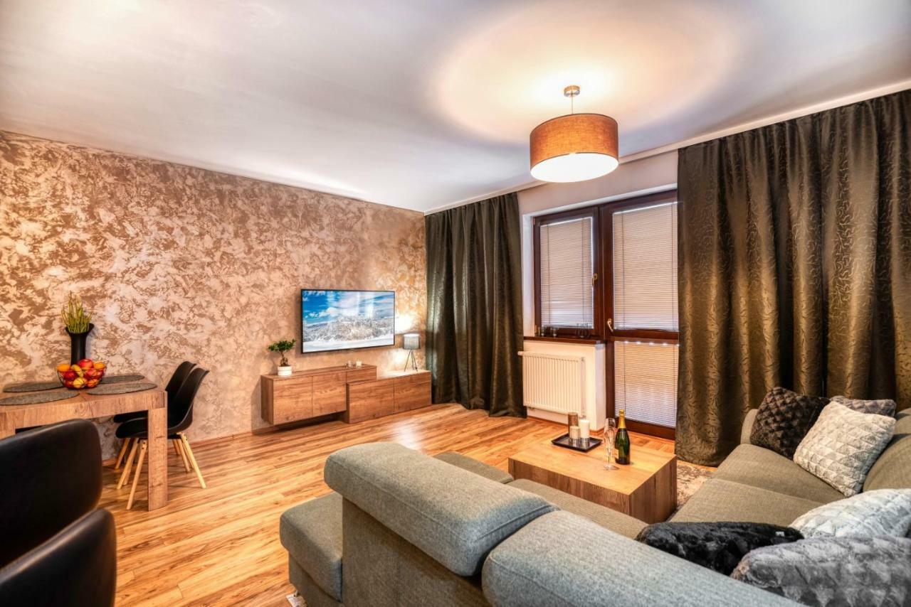 טטרנסקה לומניקה Apartman Lio - Free Garage Parking מראה חיצוני תמונה